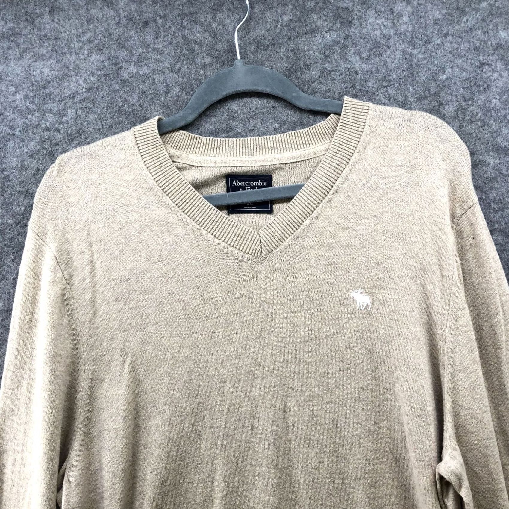 Abercrombie & Fitch Abercrombie & Fitch V-neck Sweater Mens XXL Beige Wool Blend Pullover Sand Size US XXL / EU 58 / 5 - 3 Thumbnail