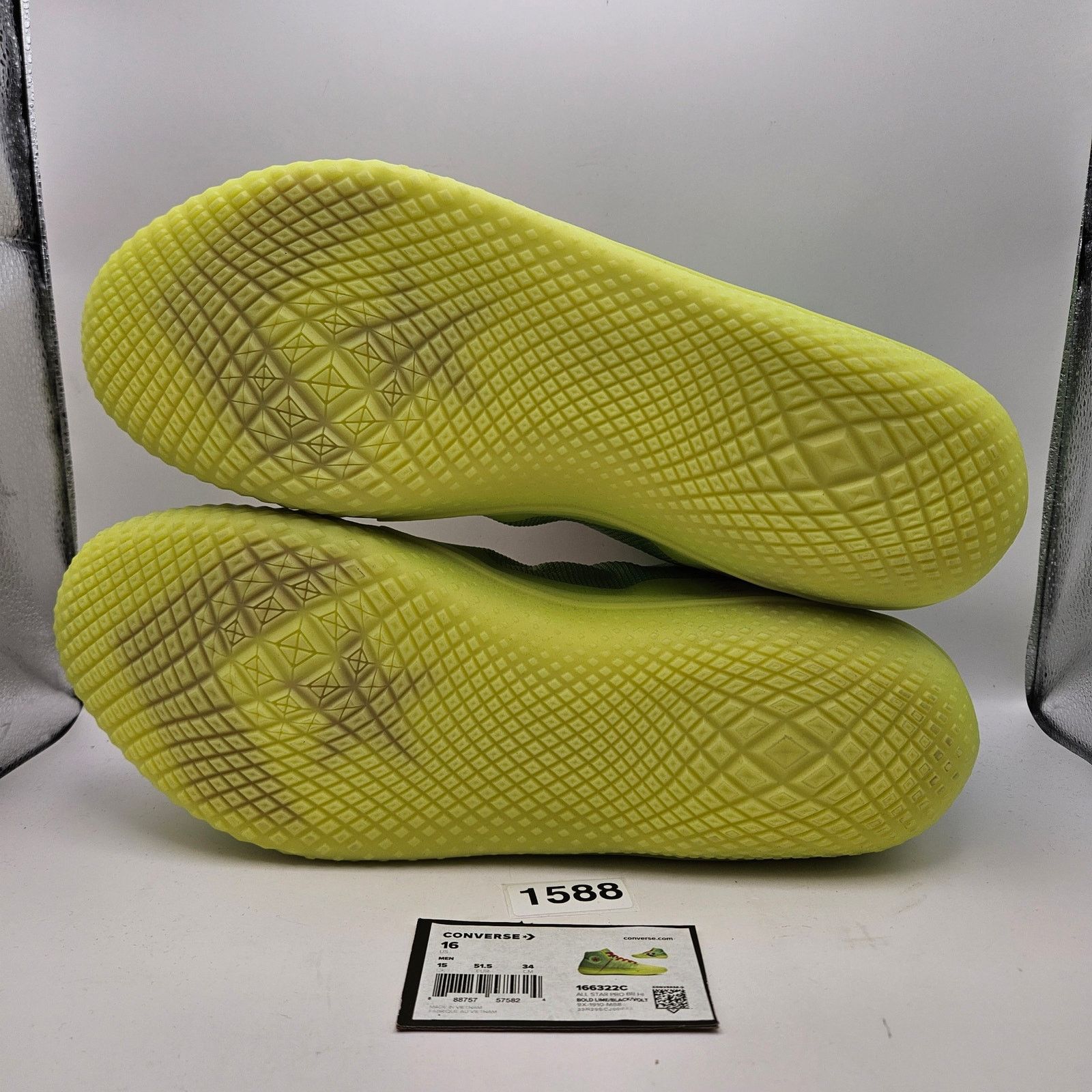 Converse CONVERSE MEN'S 16 ALL STAR PRO BB NOCTURNAL LIME VOLT 166322 Size US 15 / EU 48 - 5 Thumbnail