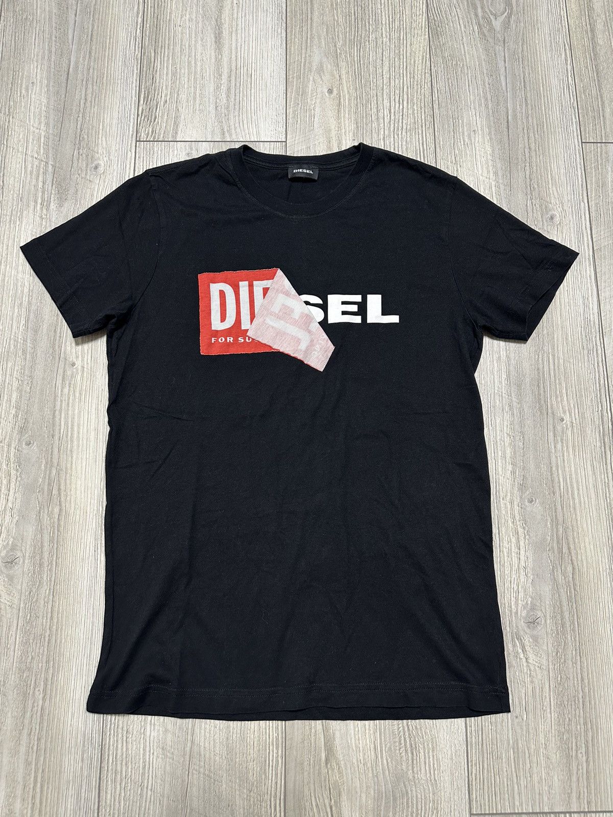 Diesel Vintage Diesel Embroidered Big Logo Y2K Hype T-shirt Size S Size US S / EU 44-46 / 1 - 1 Thumbnail