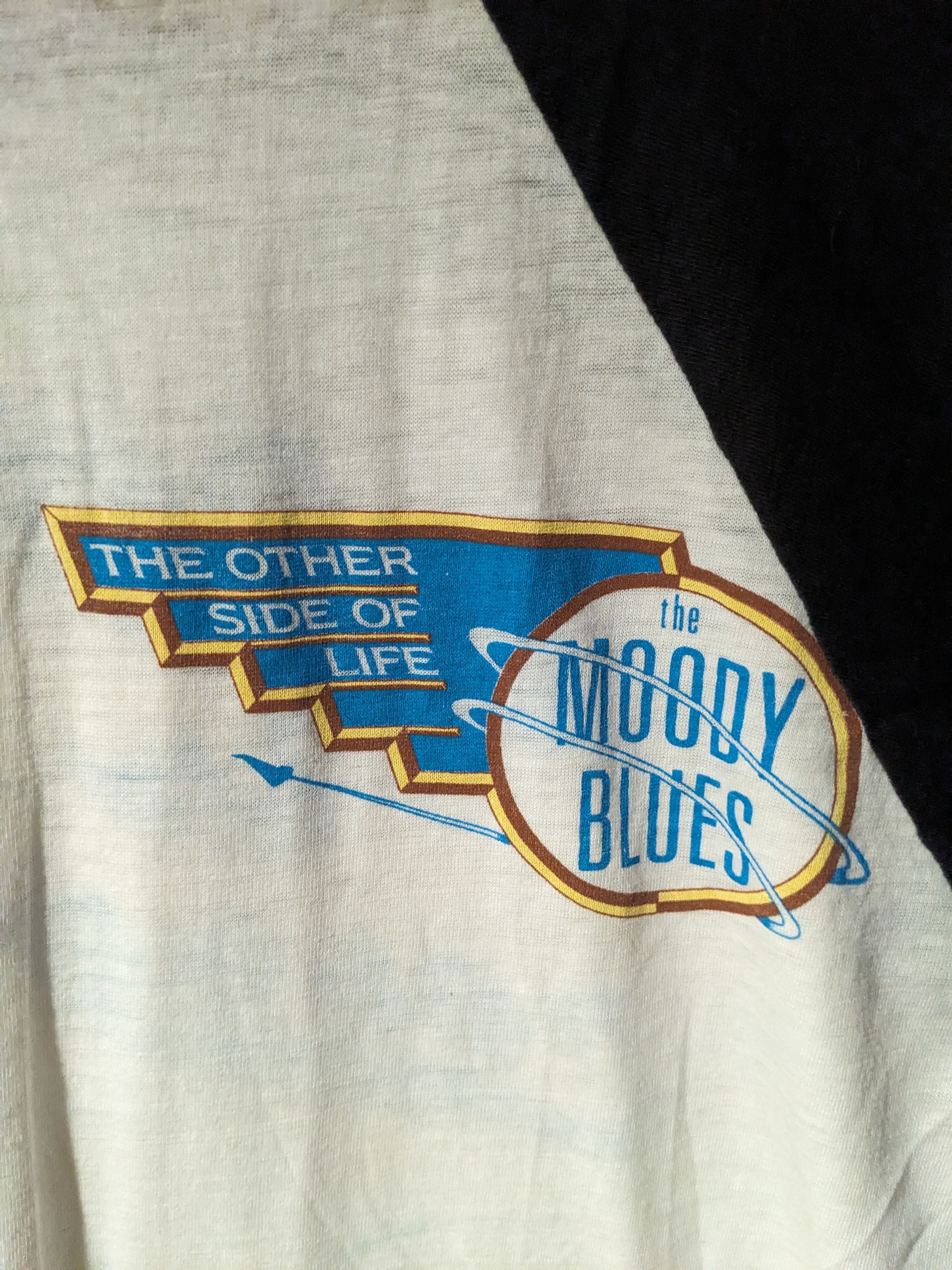 Band Tees × Vintage Vintage 80s The Moody Blues The Other Side Baseball T-Shirt Size US L / EU 52-54 / 3 - 2 Thumbnail