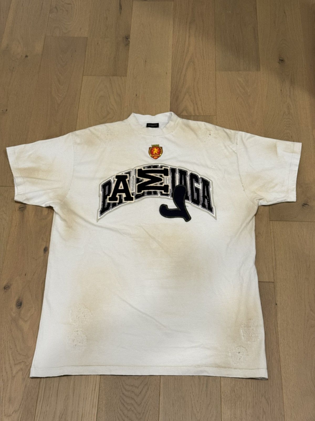 トップス Balenciaga Skater T-Shirt トップス Balenciaga Skater T-Shirt Balenciaga Skater T-Shirt