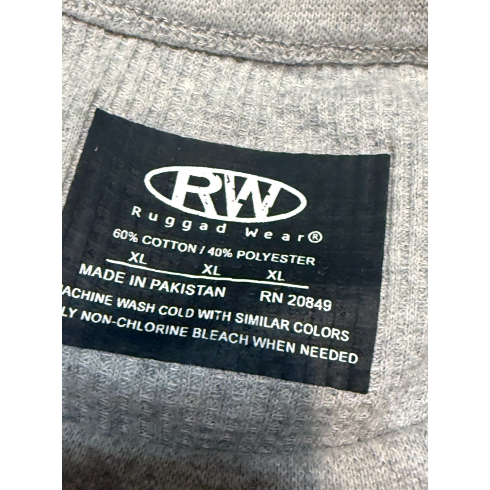 Vintage Rugged Wear Shirt Men's XL Gray Long Sleeve Crew Neck Shirt Size US XL / EU 56 / 4 - 5 Thumbnail