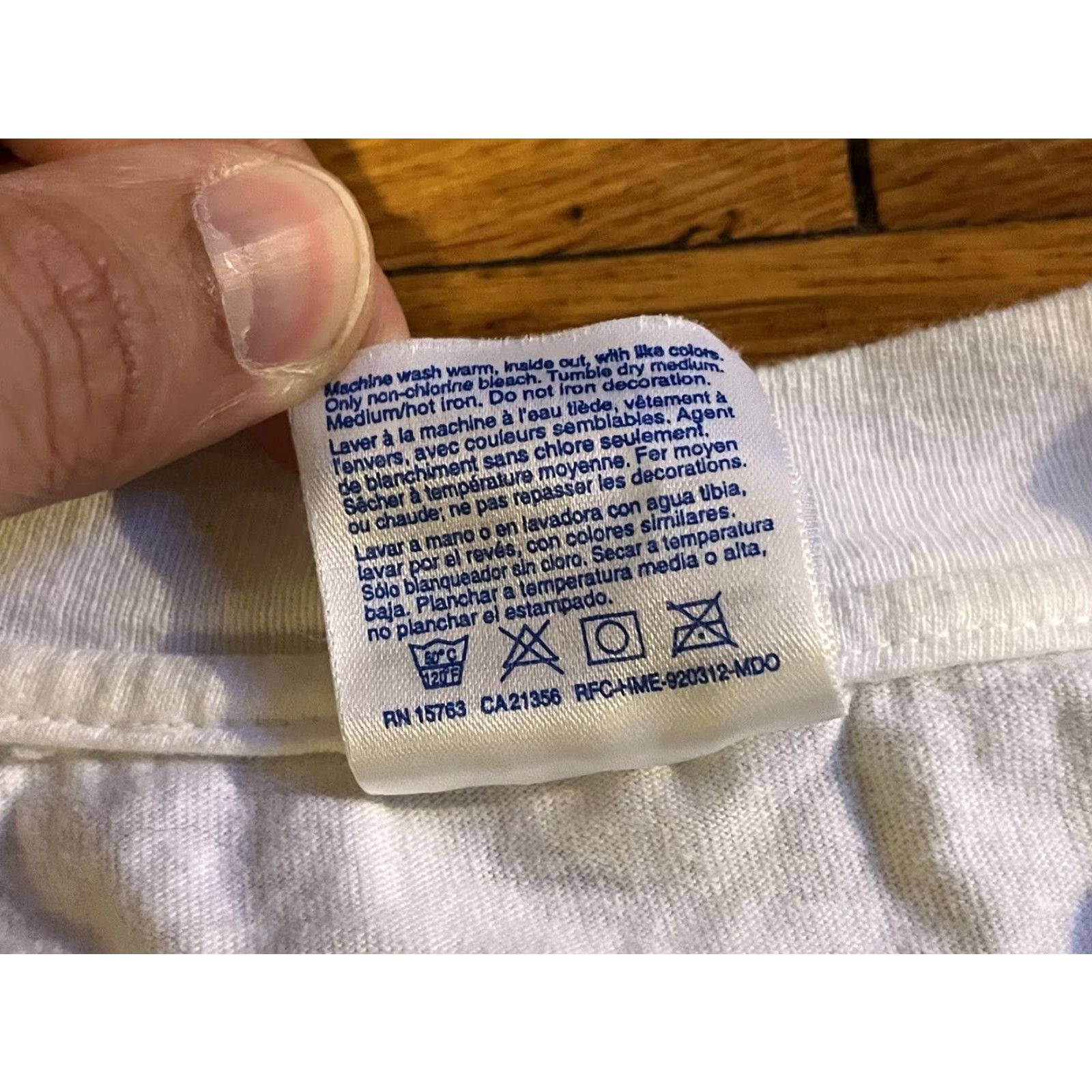 Hanes VINTAGE Hanes Camp Weitzel Lake Champlain Wesport New York 1998 Shirt Men’s Large White 90s Logo Size US L / EU 52-54 / 3 - 7 Thumbnail