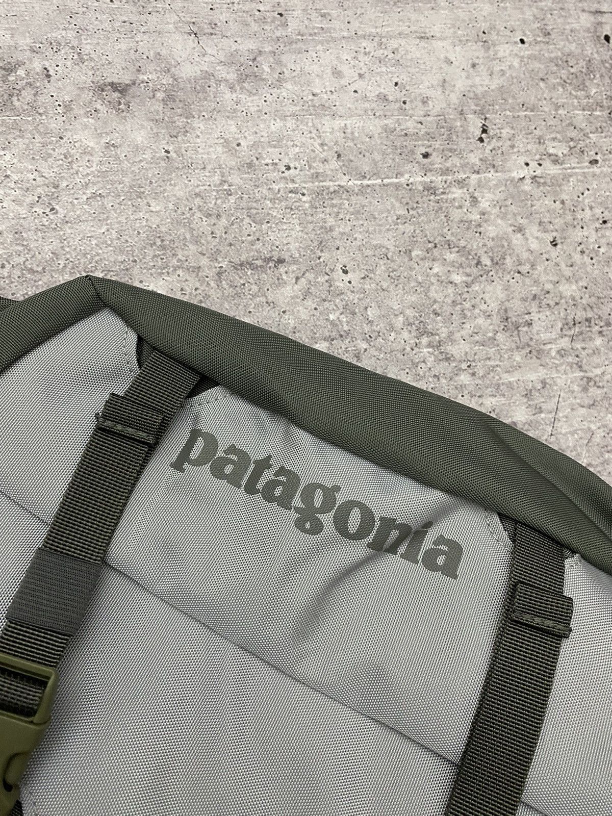 Patagonia Patagonia rare sling bag Size ONE SIZE - 4 Thumbnail