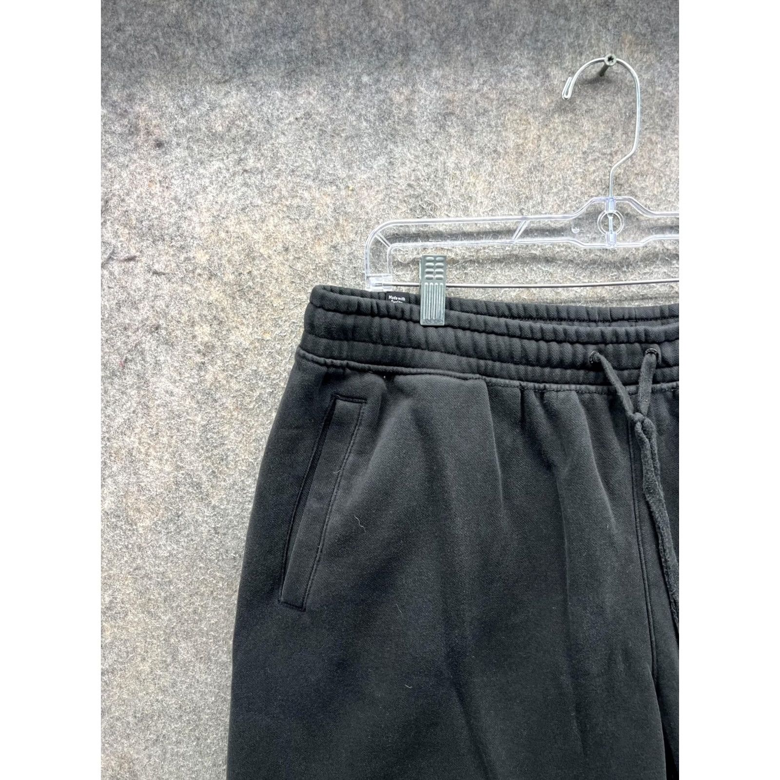 Puma Puma Sweat Shorts Mens XL Black Fleece Gym & Training 9 Inseam Logo Size US 36 / EU 52 - 5 Thumbnail