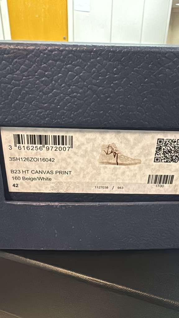 Dior × Travis Scott o1rshd1 Cactus Jack B23 High Top Logo Sneakers in Off White Size US 9 / EU 42 - 22 Thumbnail