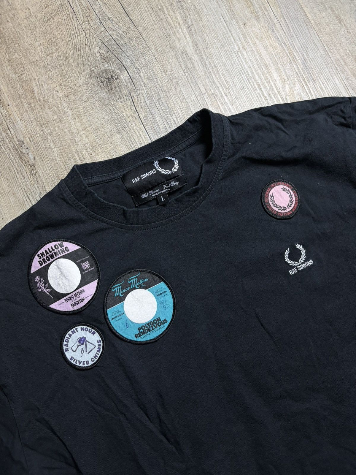 Fred Perry × Raf Simons Patch Raf Simons x Fred Perry T-Shirt Size US L / EU 52-54 / 3 - 5 Thumbnail