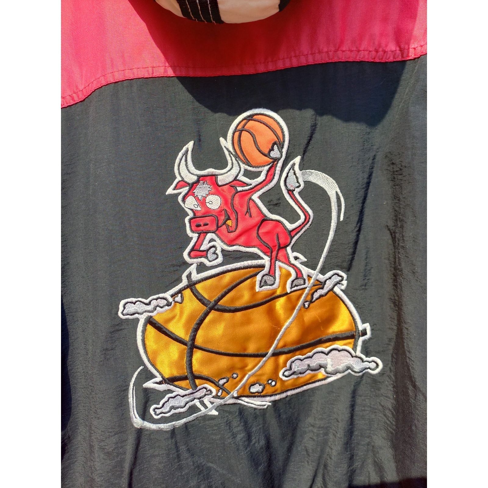 NBA × Starter Chicago Bulls 90s puffer "Baby Calf" blk red NBA vintage Size US XL / EU 56 / 4 - 2 Thumbnail