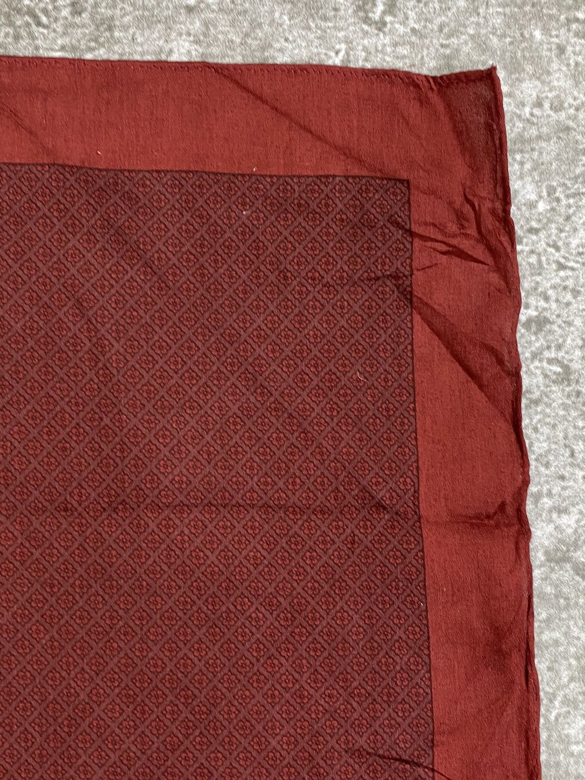 Burberry Burberry Handkerchief / Bandana / Neckerchief Size ONE SIZE - 6 Thumbnail