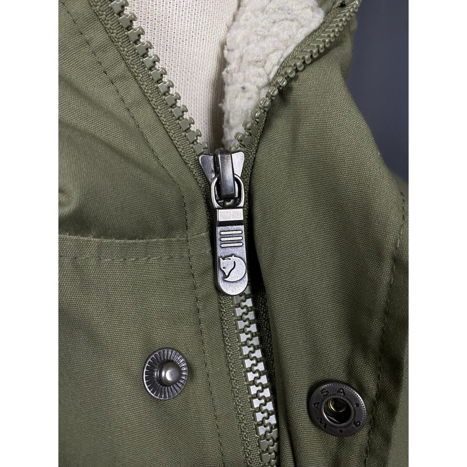 Fjallraven Fjallraven Greenland Winter Men's Green Insulated Parka Jack Size US XS / EU 42 / 0 - 9 Thumbnail