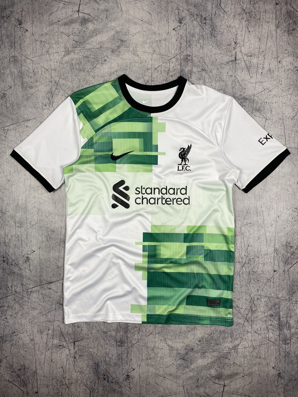 Nike Nike Liverpool Mac Allister #10 Soccer Jersey Size US M / EU 48-50 / 2 - 2 Thumbnail