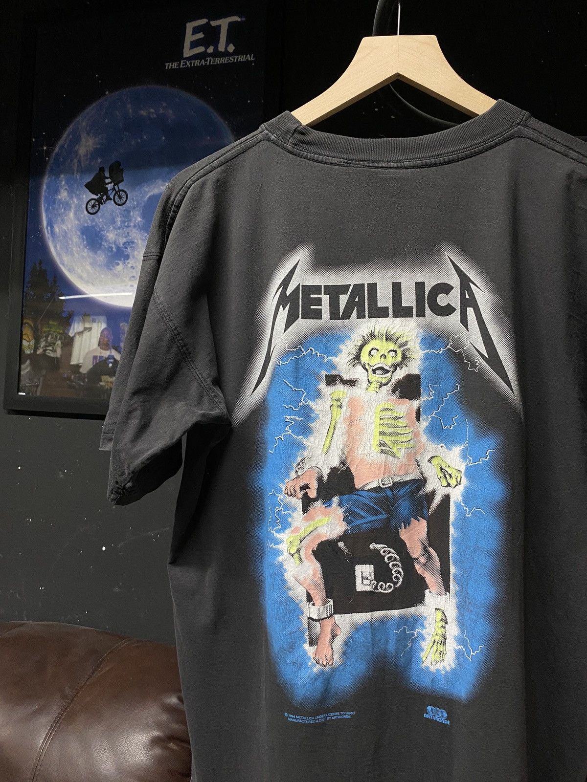 Band Tees Vintage 90’s Metallica Ride the Lightning Band Shirt Large Size US L / EU 52-54 / 3 - 9 Thumbnail