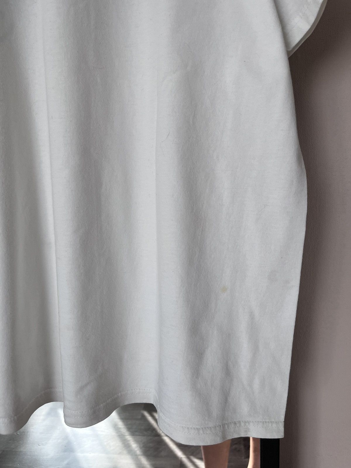 Nike Vintage Nike Y2K Big Logo White Single Stitch White T-shirt Size US XL / EU 56 / 4 - 8 Thumbnail