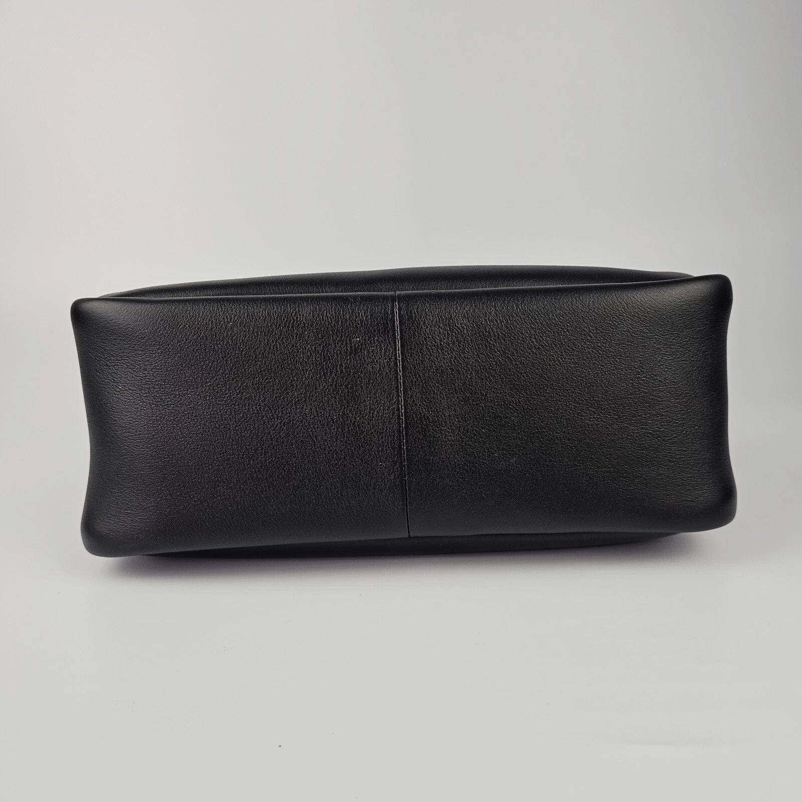 Prada PRADA $3150 Medium Black Leather Handbag New And Authentic Size ONE SIZE - 6 Thumbnail