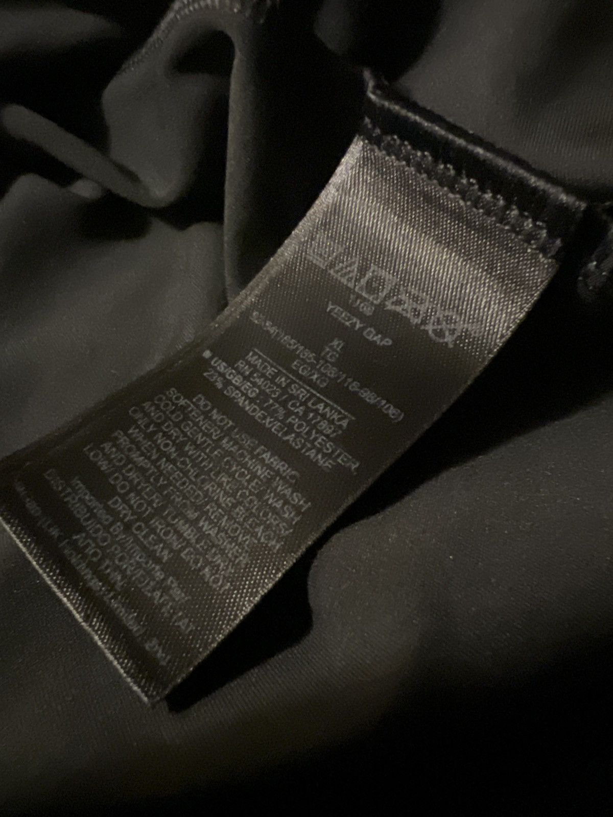 Balenciaga × Gap × Kanye West YGEBB Second Skin Long Sleeve Size US L / EU 52-54 / 3 - 12 Thumbnail