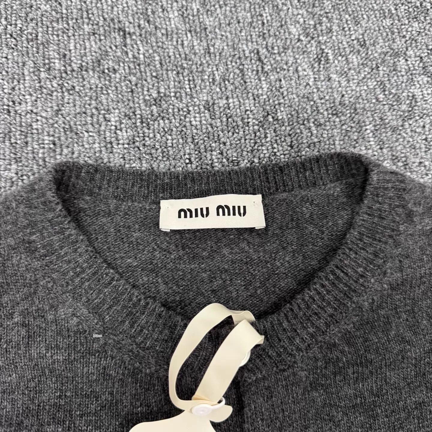 Miu Miu Gray Button-Front Long Sleeve Knit Cardigan Size US M / EU 48-50 / 2 - 6 Thumbnail