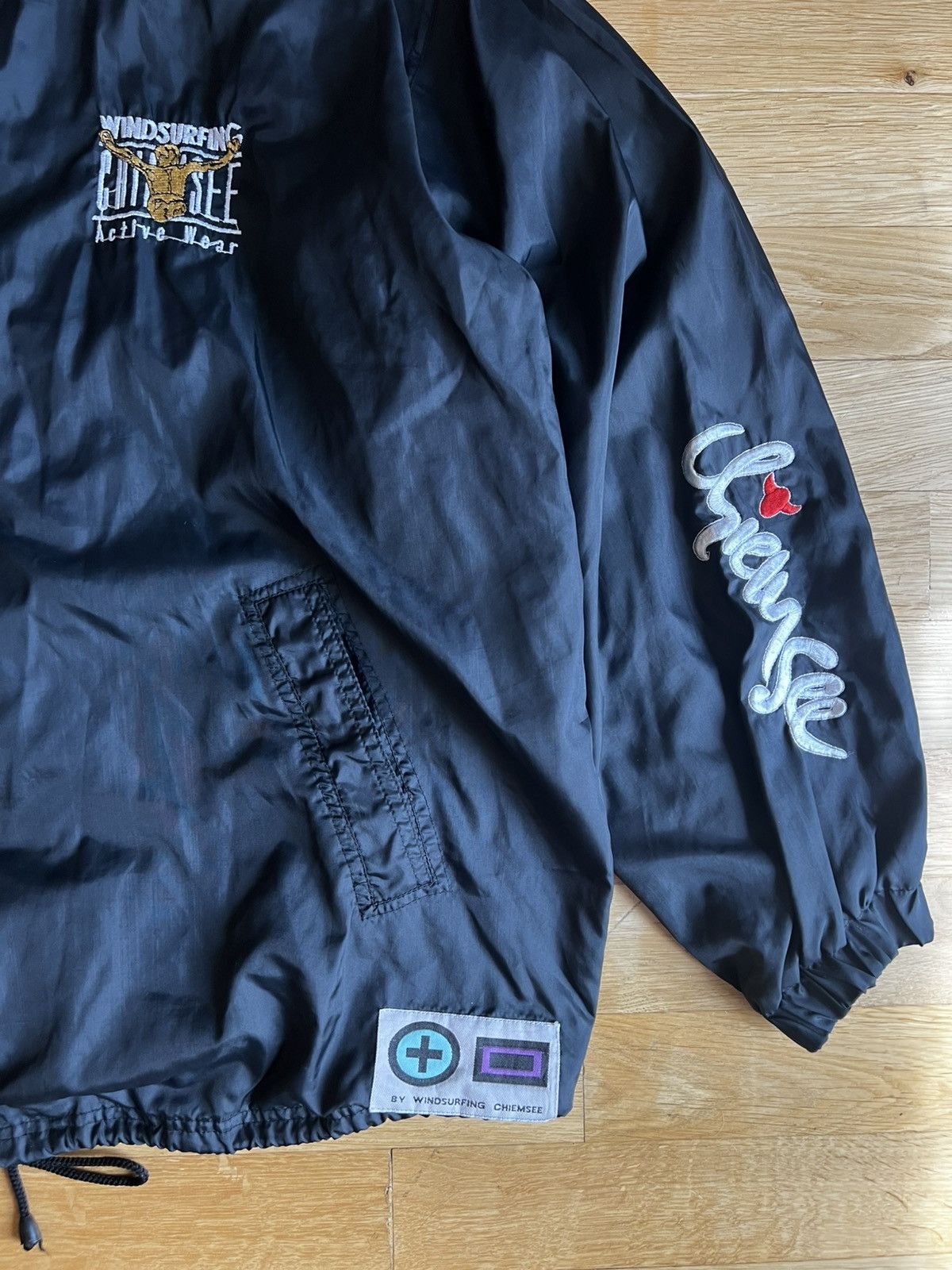 Vintage Vintage men's Jacket with big logo Chiemsee XL Size US XL / EU 56 / 4 - 3 Thumbnail