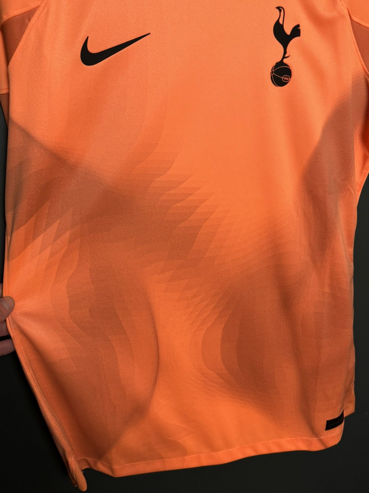 Nike Tottenham Hotspur 22/23 Goalkeeper Football Jersey Size US L / EU 52-54 / 3 - 5 Thumbnail