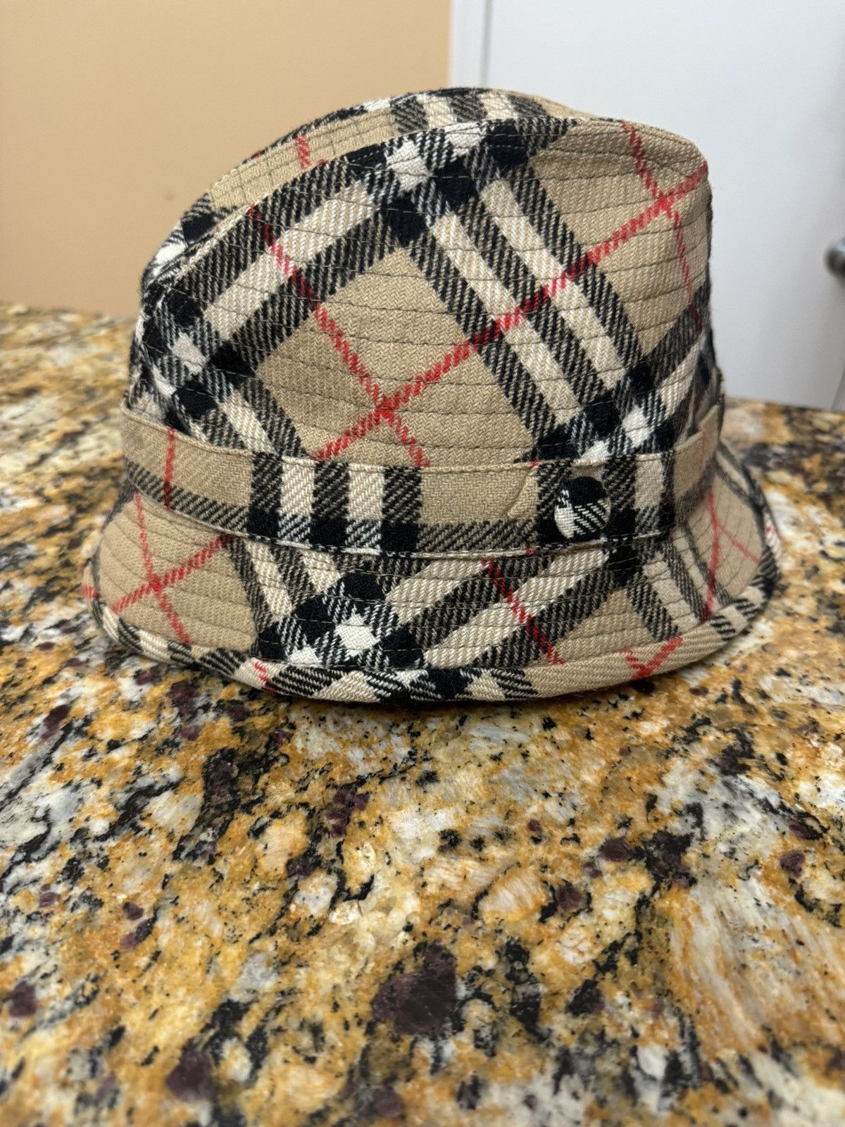 Burberry × Vintage Burberry Vintage Wool Nova Check Bucket Hat. Size ONE SIZE - 4 Thumbnail