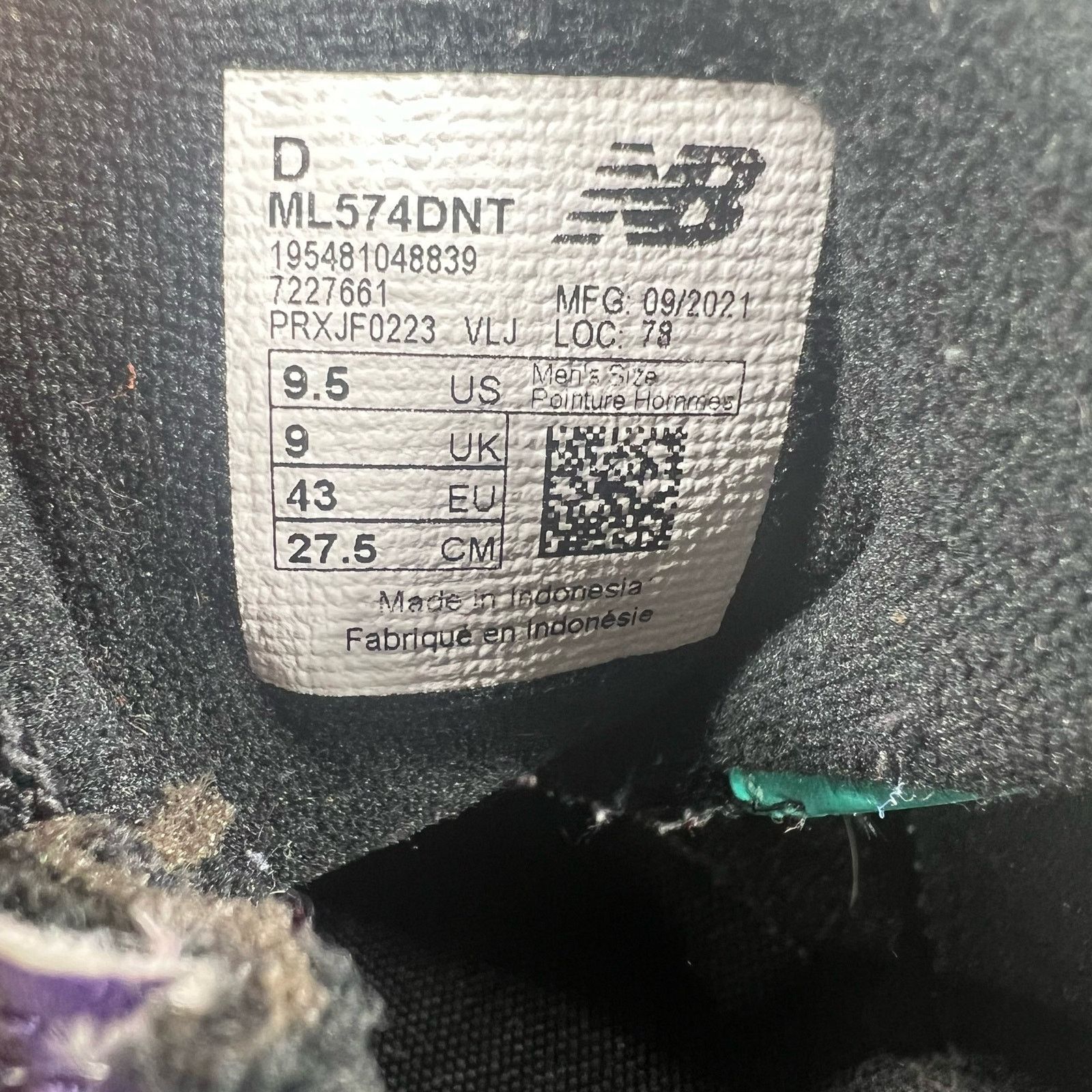 New Balance New Balance 574 Rugged ML574DNT Mens Size 9.5 Size US 9.5 / EU 42-43 - 8 Thumbnail