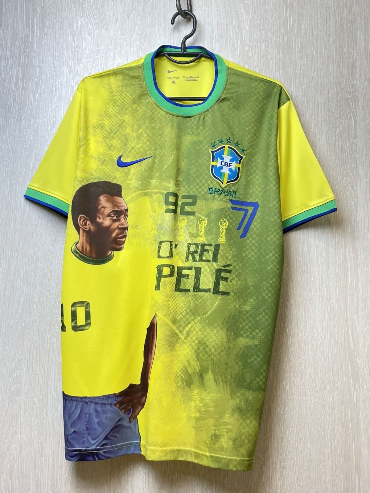Nike Pele #10 Nike Brasil Jersey Size US XL / EU 56 / 4 - 1 Thumbnail