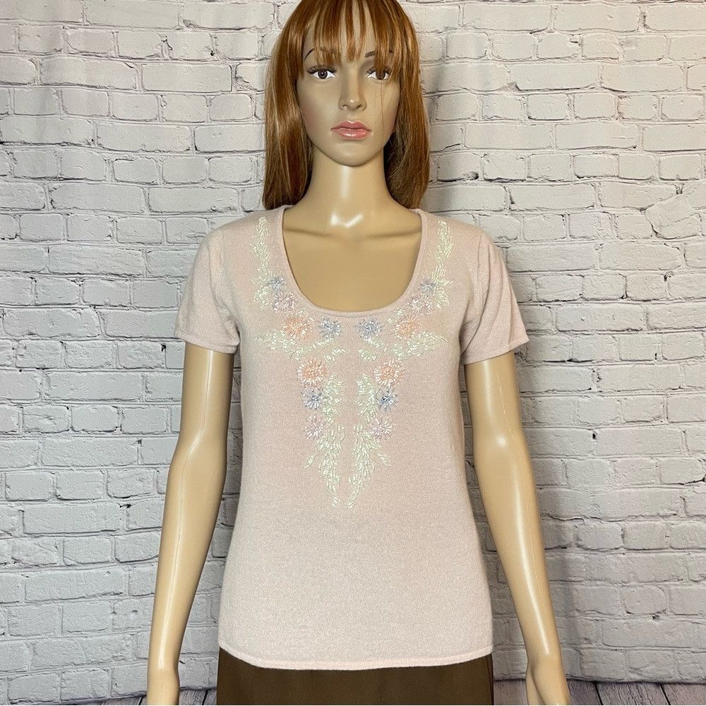 Other Vintage Lucifair Wool Short Sleeve Embellished Pale Pink To Size M / US 6-8 / IT 42-44 - 1 Thumbnail