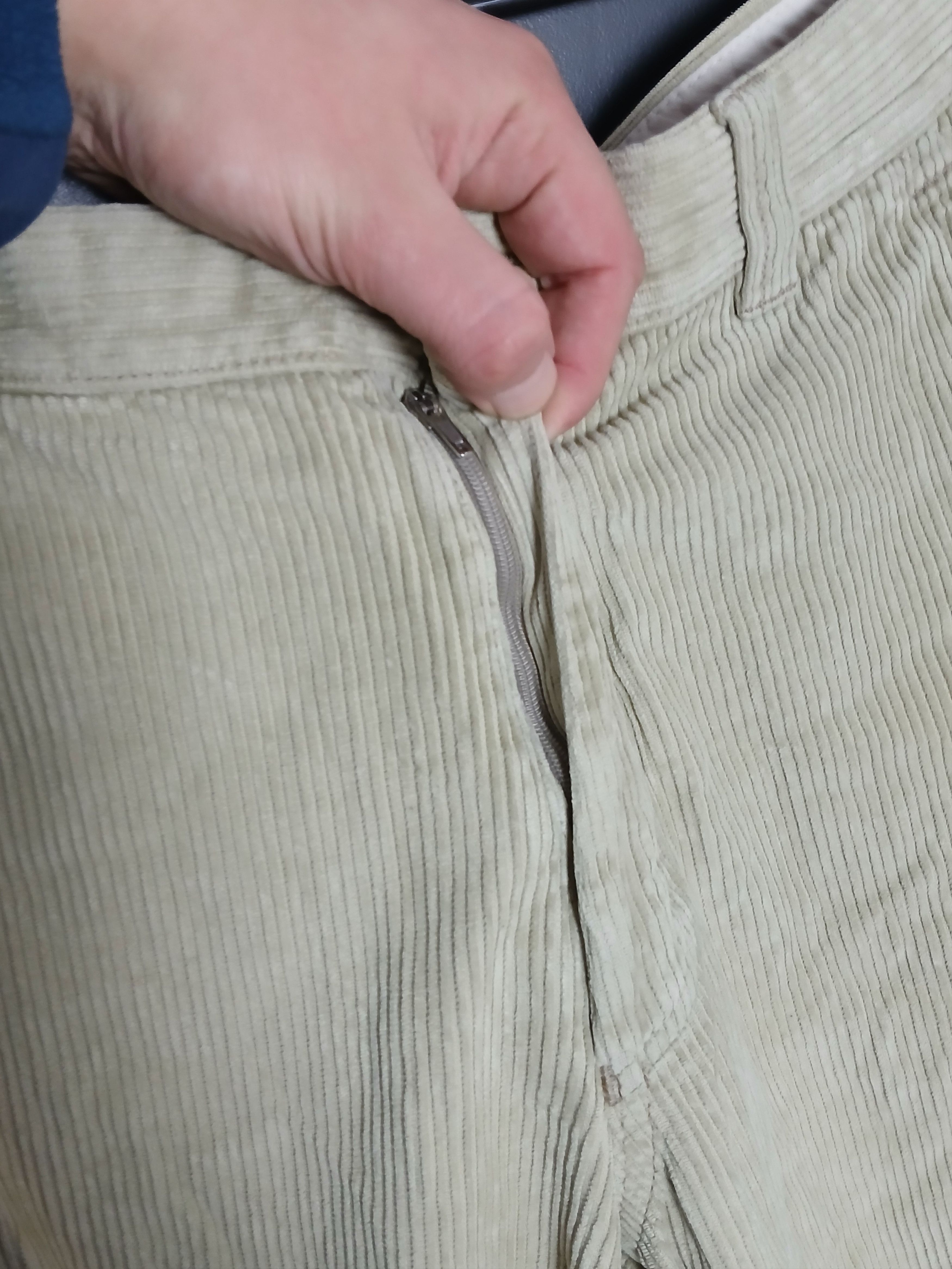 Hugo Boss Hugo Boss Cargo Velvet Pants Size US 33 - 5 Thumbnail