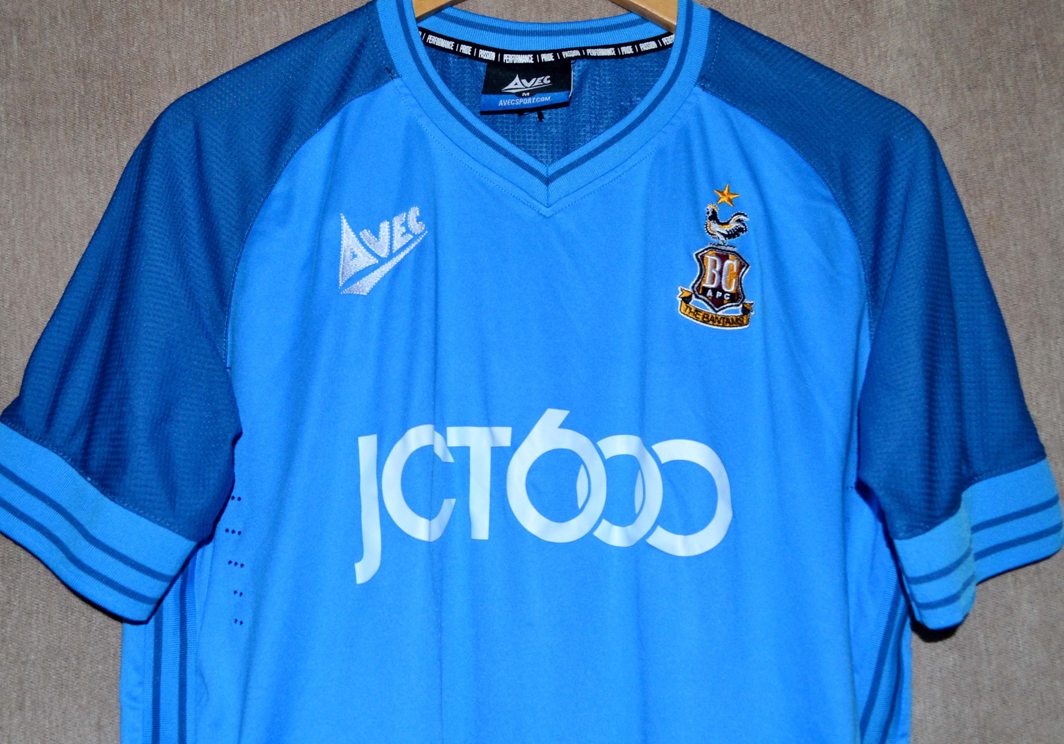 Other Bradford City FC 2018 2019 Away T-shirt Jersey Avec Size US M / EU 48-50 / 2 - 2 Thumbnail