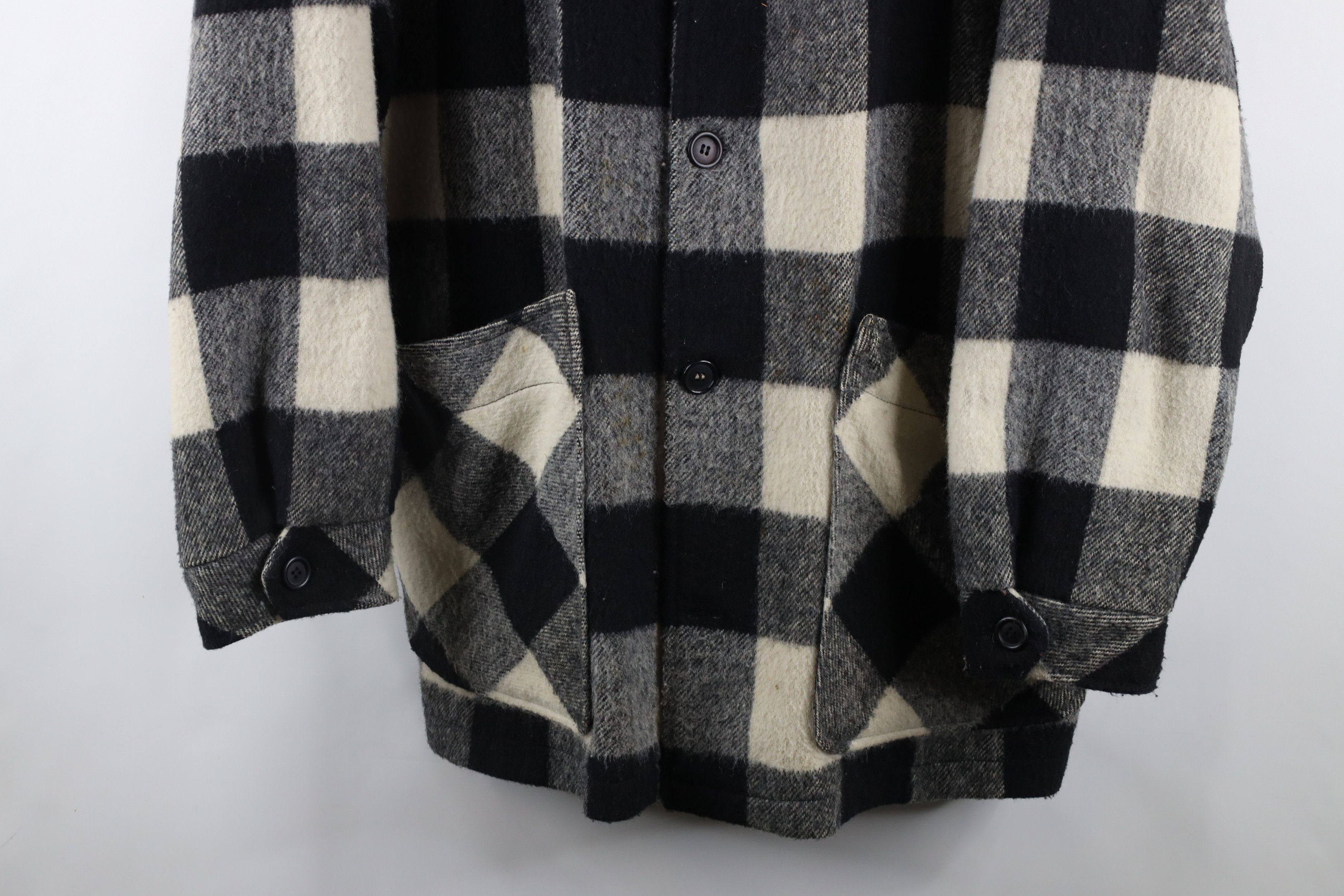 Vintage Vintage 60s 70s Streetwear Mackinaw Button Jacket Plaid USA Size US XXL / EU 58 / 5 - 3 Thumbnail