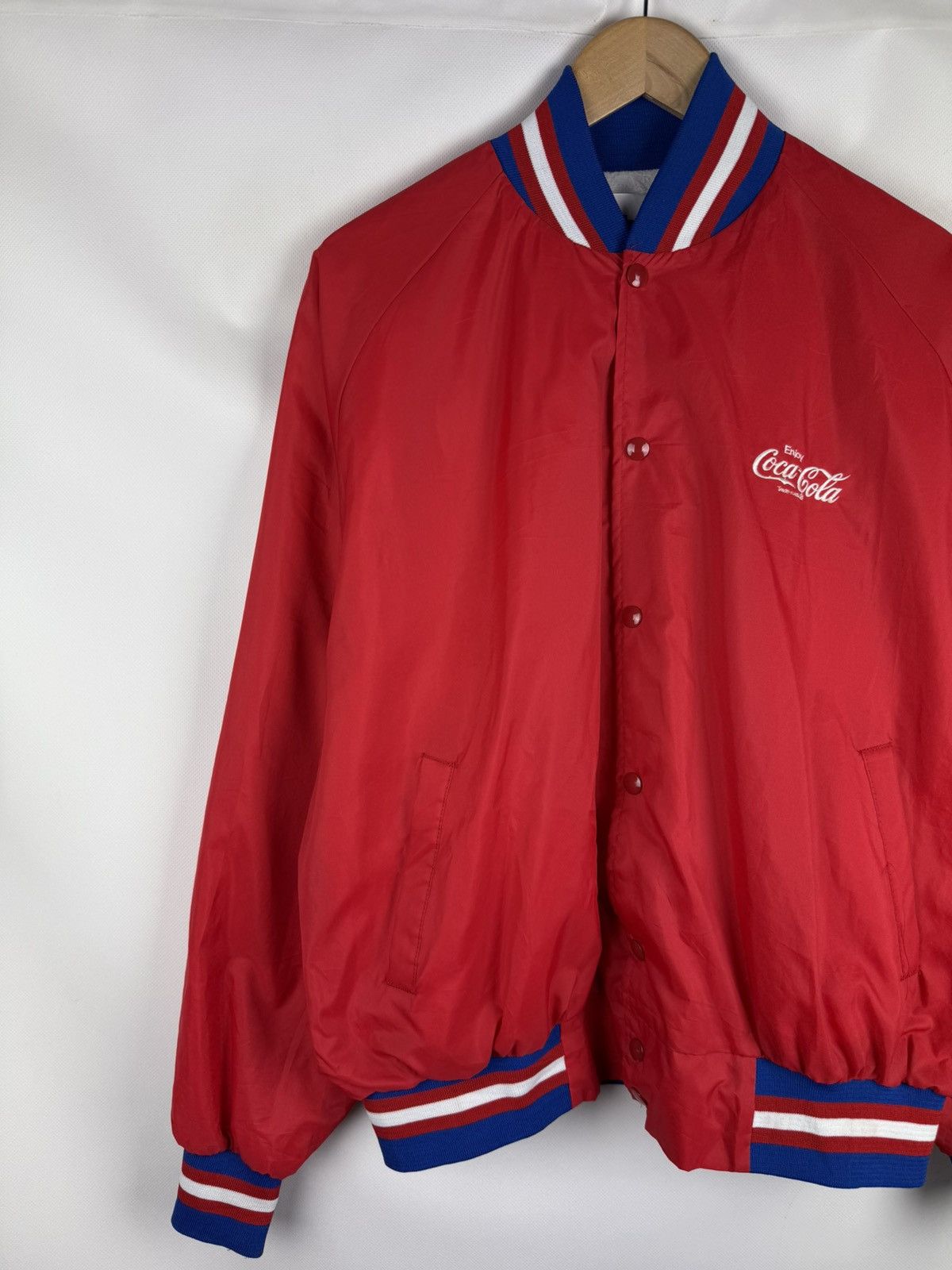 Coca Cola × Vintage DVB Enjoy Coca Cola Vintage Nylon Bomber Jacket Size XL USA Size US XL / EU 56 / 4 - 2 Thumbnail