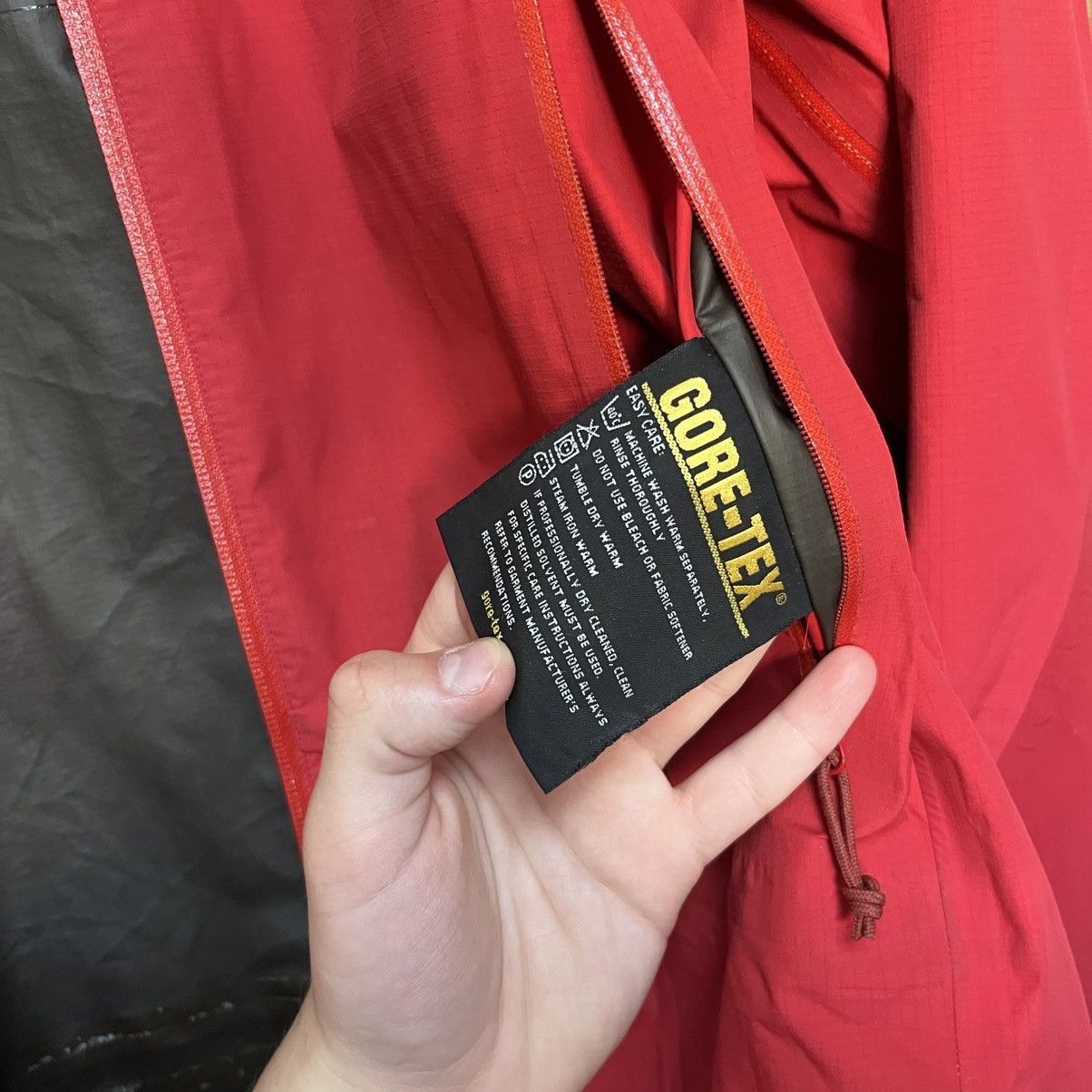 Arc'teryx Arcteryx Beta gore-tex Jacket Gorpcore Size US M / EU 48-50 / 2 - 15 Thumbnail