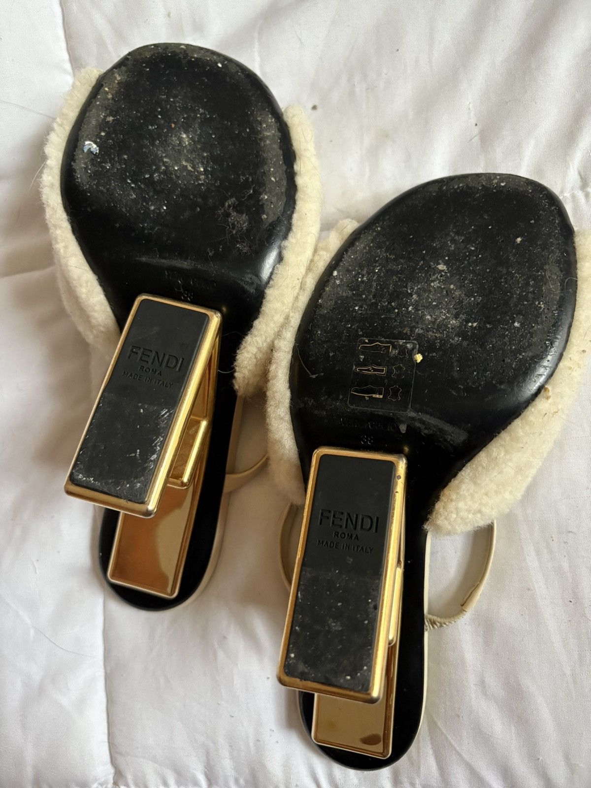 Fendi Fendi Lamb Fur and Calfskin Leather Heels Size US 7 / IT 37 - 4 Thumbnail