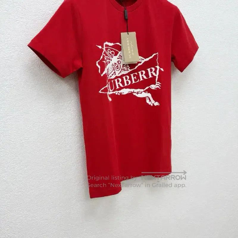 Burberry Burberry Red Cotton Men's Short Sleeve T-Shirt. Size US XS / EU 42 / 0 - 2 Thumbnail