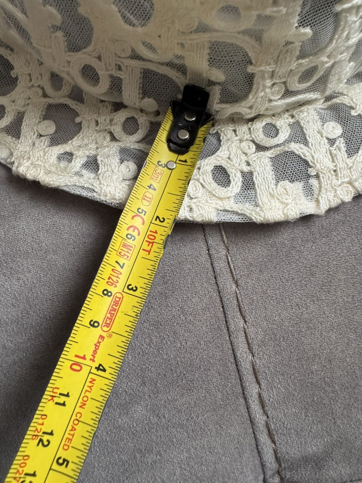 Dior DIOR bucket hat check sizes in photos and by tape measure Size ONE SIZE - 24 Thumbnail