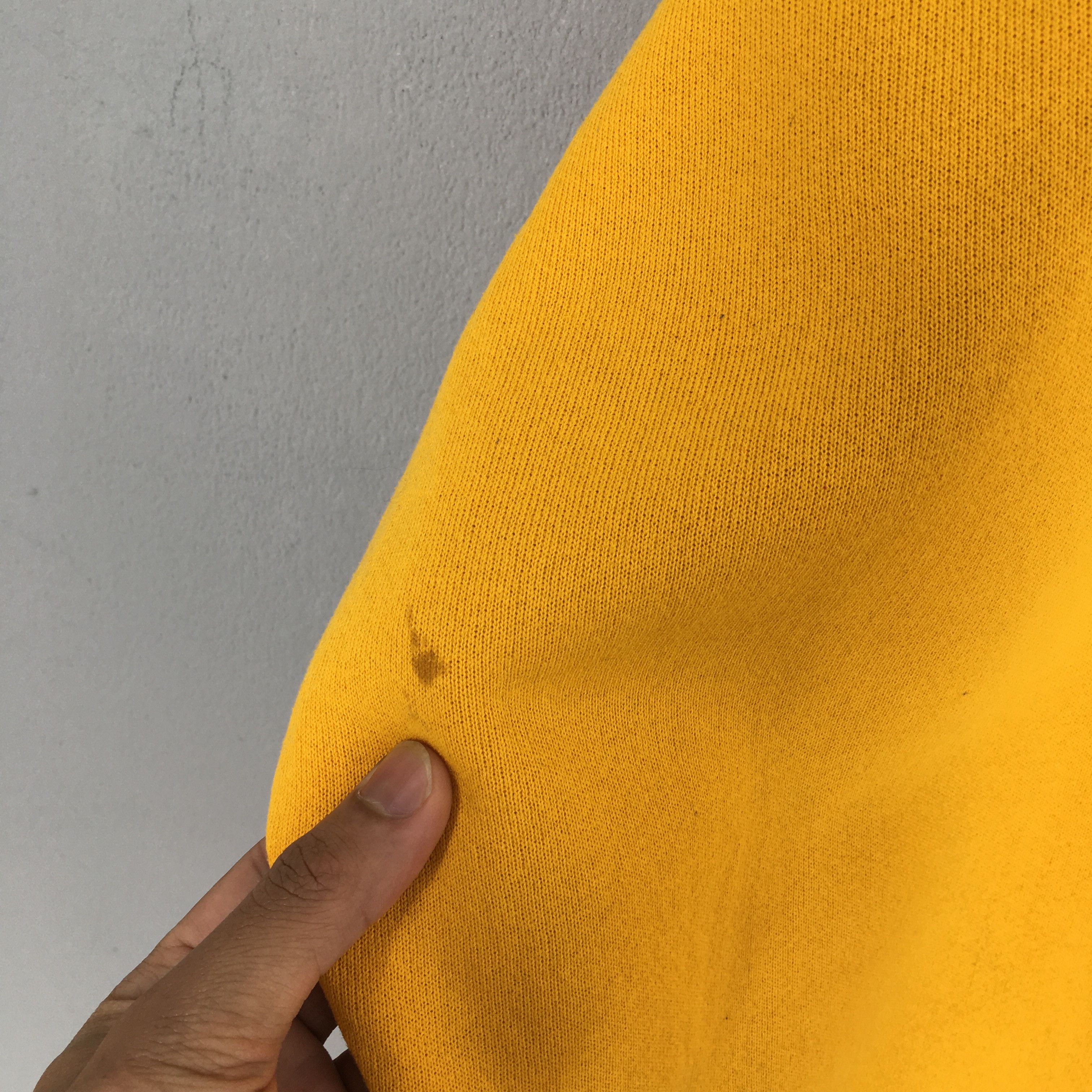 Vintage Vintage 90s Ocean Lake Wrestling Yellow Sweatshirt XLarge Size US XL / EU 56 / 4 - 5 Thumbnail