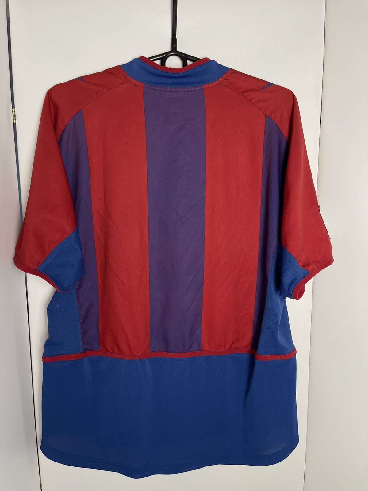 Vintage Nike Barcelona soccer jersey striped total 90 size S