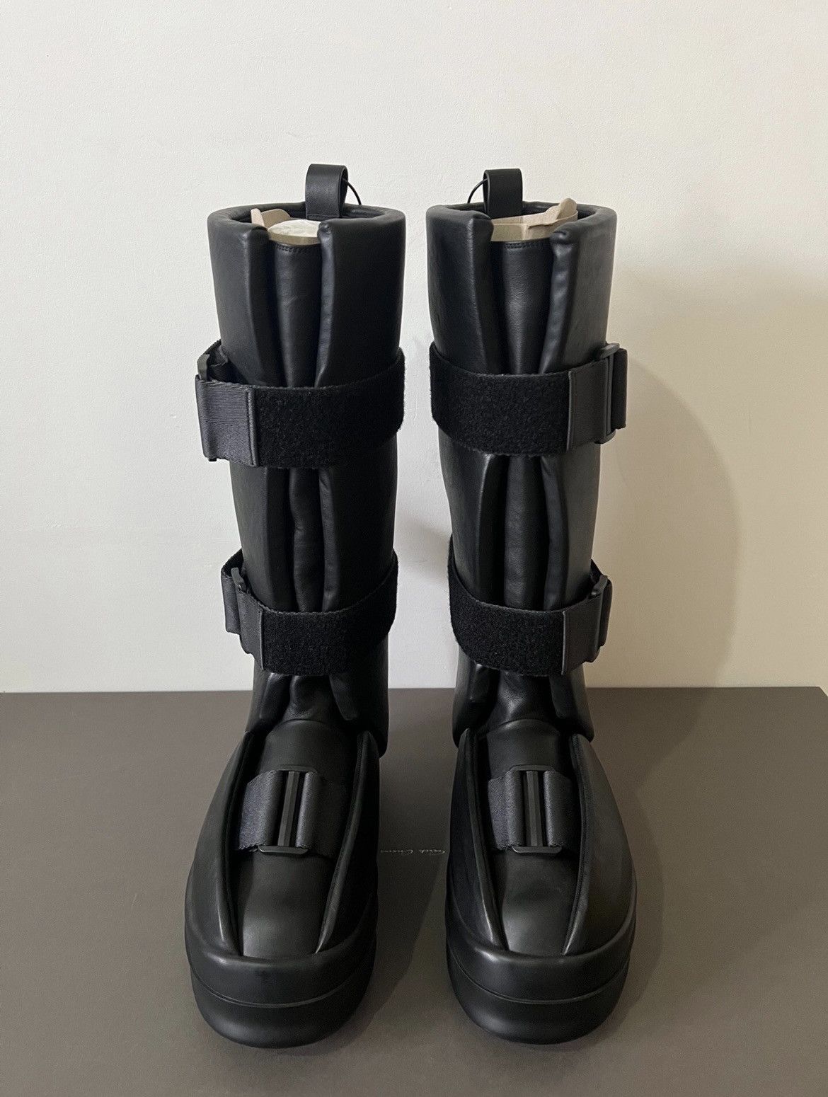 Rick Owens FW23 Splint Boots Size US 8 / EU 41 - 2 Thumbnail
