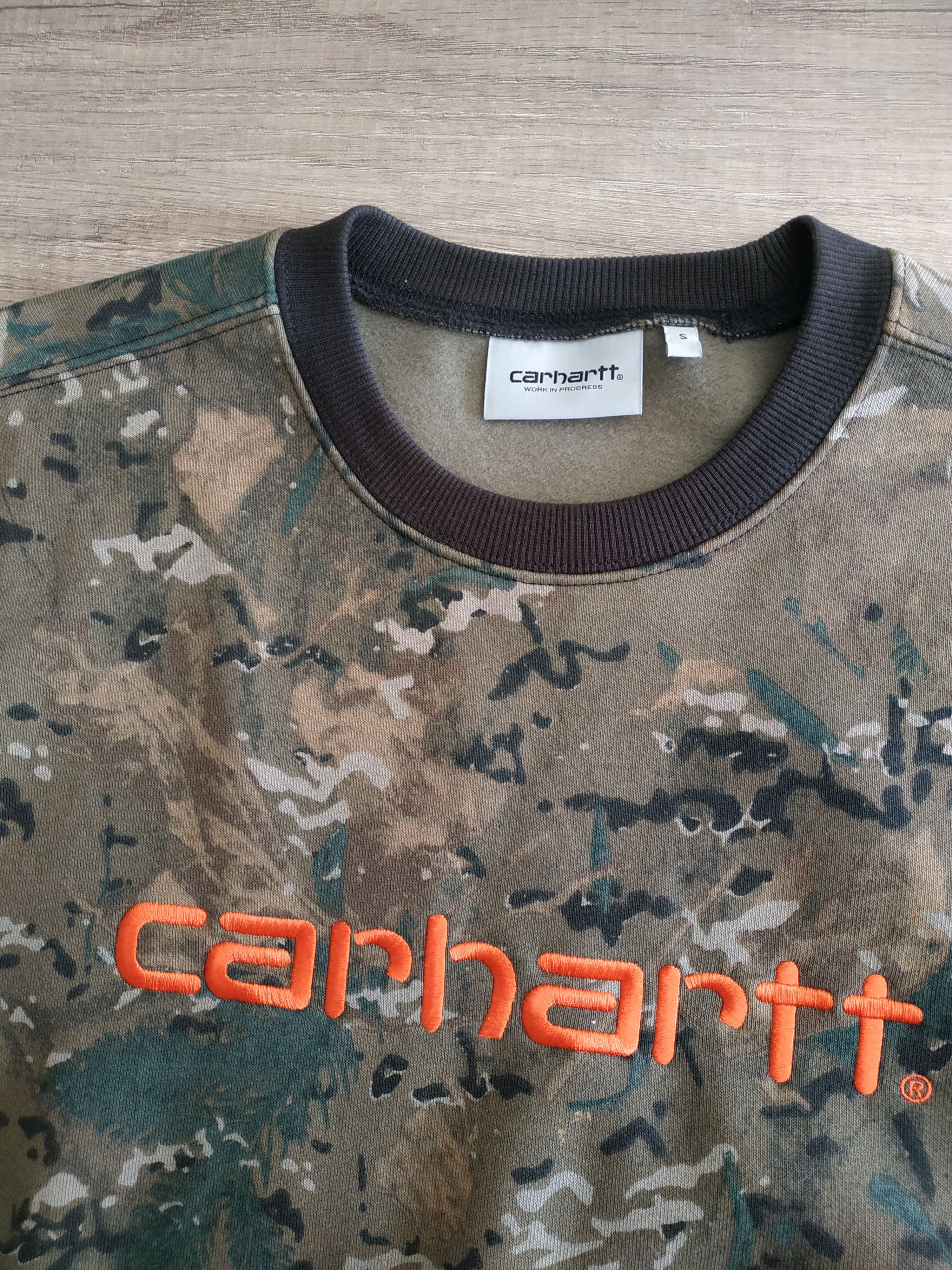 Carhartt CARHARTT Men's Camo Print Sweatshirt, s. SMALL Size US S / EU 44-46 / 1 - 6 Thumbnail