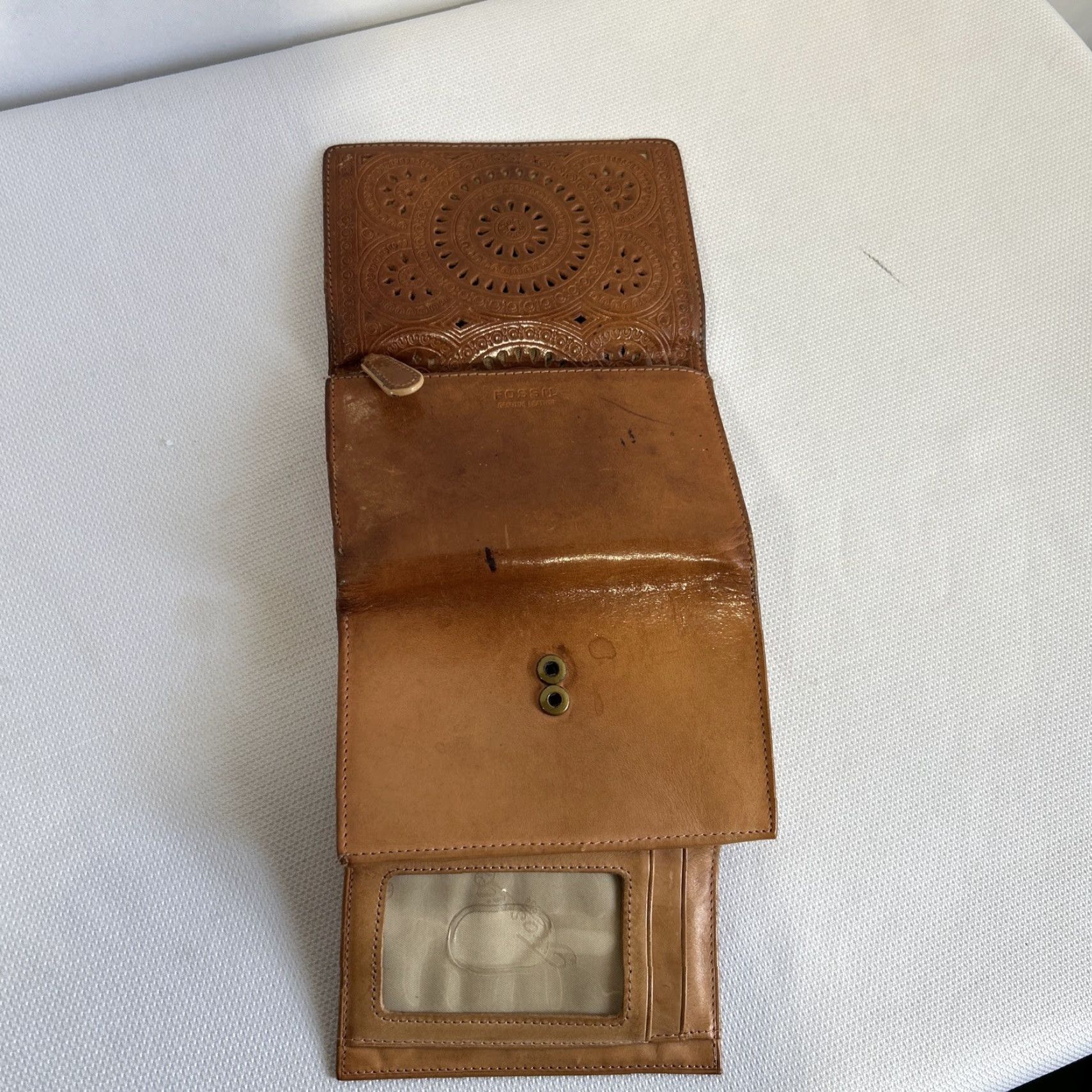 Fossil Fossil Wallet Tooled Tri-fold Floral Brown Leather Wallet Women 90s Bohemian Flower Hippie Western Boho Credit Card Folding Brown Wallet Size ONE SIZE - 7 Thumbnail