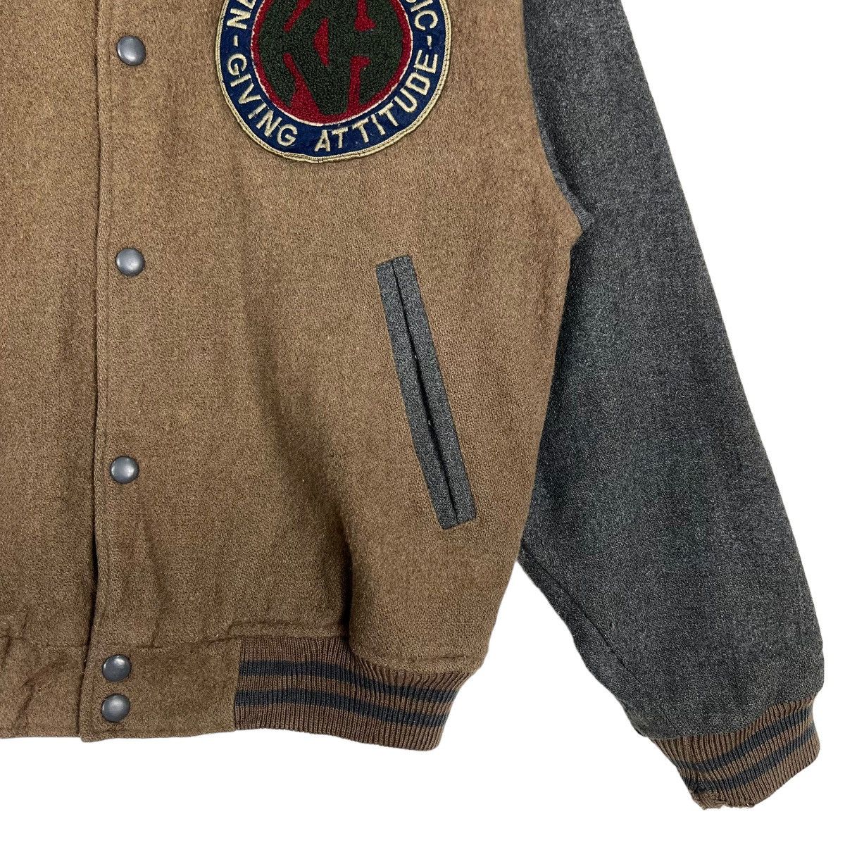 Japanese Brand VINTAGE KEARNEY HOUSE VARSITY BOMBER JACKET Size US M / EU 48-50 / 2 - 5 Thumbnail