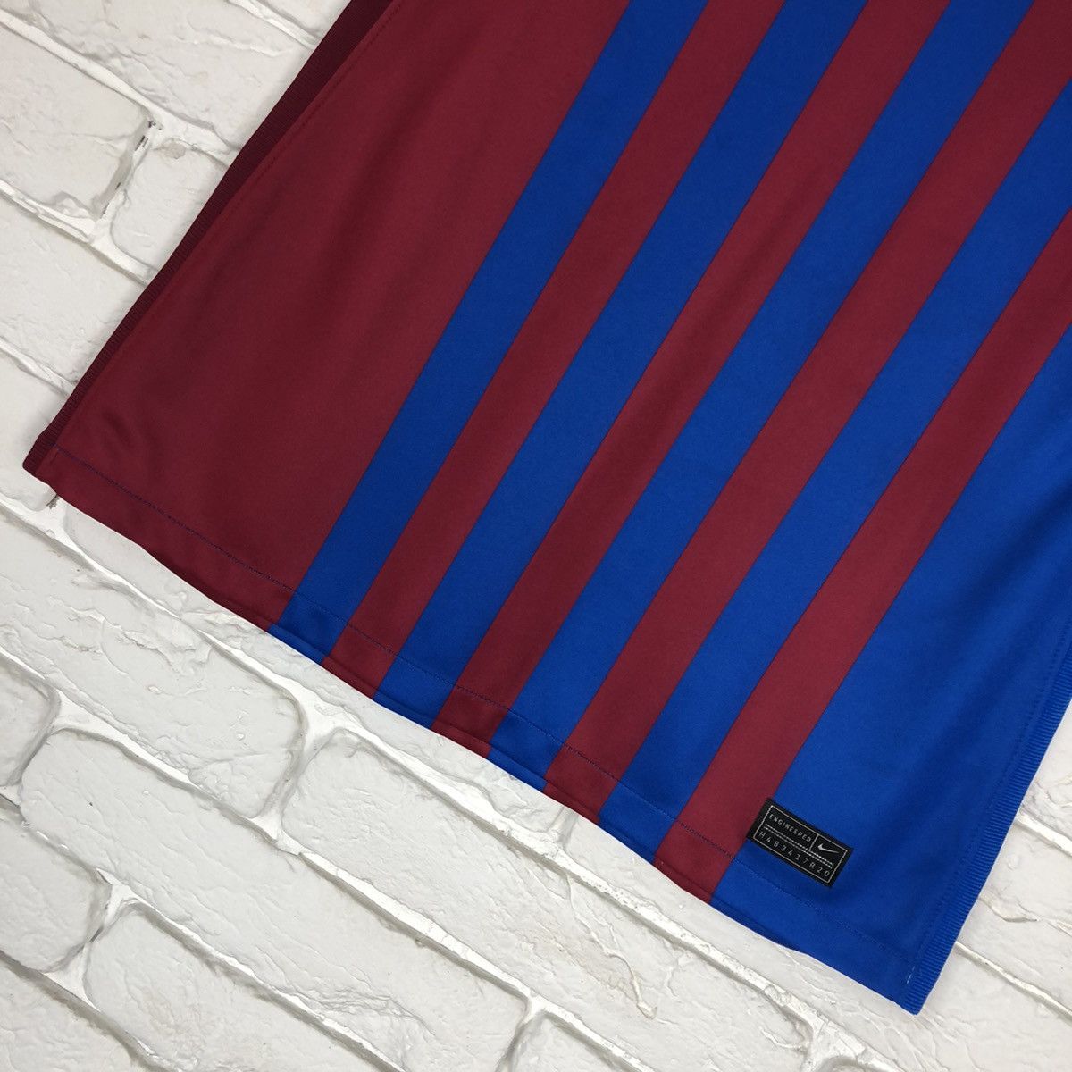 Nike Barcelona Nike 2021 2022 home soccer jersey Size M / US 6-8 / IT 42-44 - 3 Thumbnail