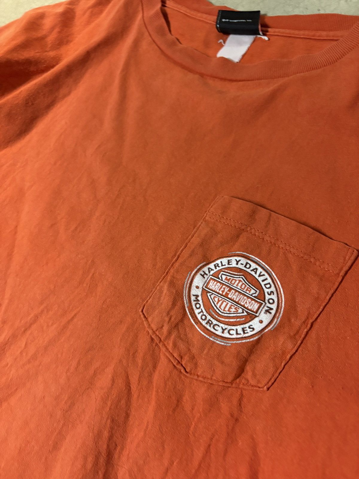 Harley Davidson × Vintage VTG 00’s Harley Davidson Graphic Pocket Tee T-shirt Orange Size US XL / EU 56 / 4 - 2 Thumbnail