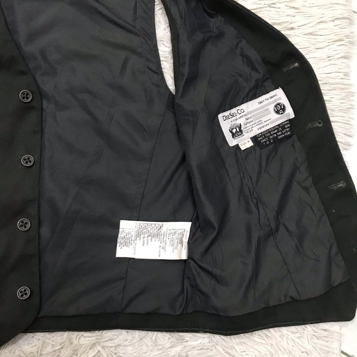 Diesel VINTAGE OG DIESEL MILITARY OLIVE GREEN VESTS Size US XS / EU 42 / 0 - 10 Thumbnail