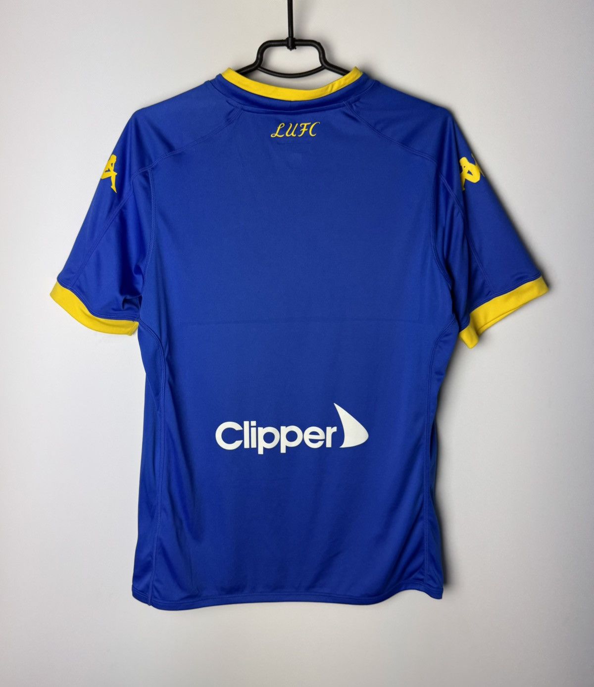 Kappa Leeds United 2016 2017 Away Shirt Soccer Jersey Kappa Size US L / EU 52-54 / 3 - 2 Thumbnail