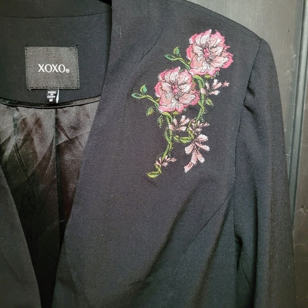 XOXO XOXO, blazer w/ embroidery on the front fully lined, nwot M Size L / US 10 / IT 46 - 3 Thumbnail