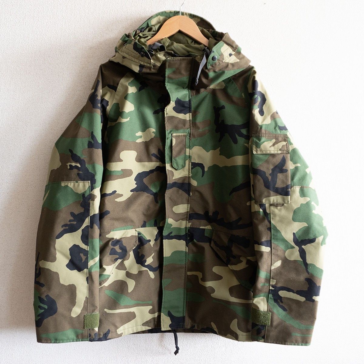 Vintage ECWCS GORE-TEX Parka Jacket Size L-R Size US L / EU 52-54 / 3 - 1 Thumbnail