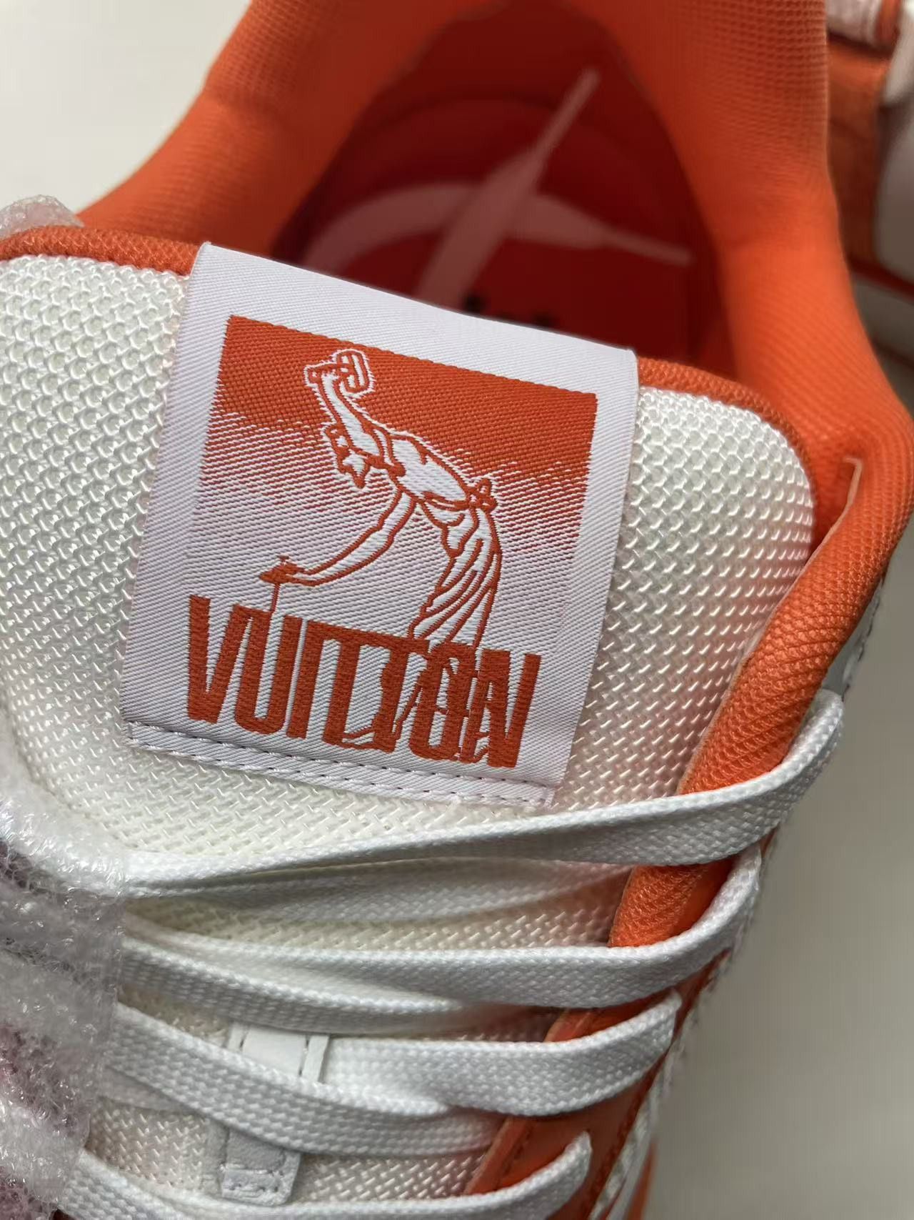Louis Vuitton Louis Vuitton Orange Monogram Trainer Sneakers Size US 9 / IT 39 - 7 Thumbnail