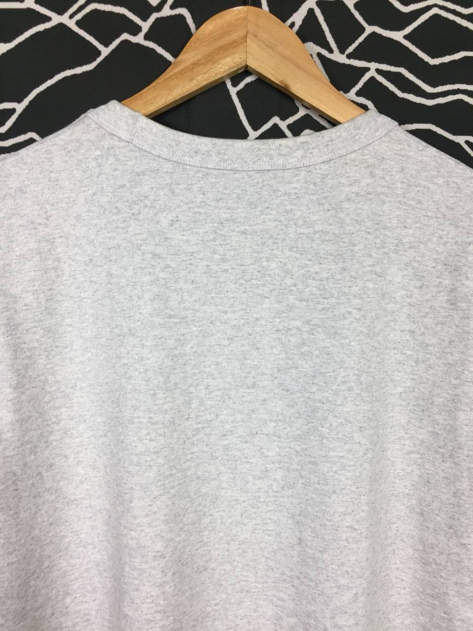 Japanese Brand × Uniqlo Uniqlo U Crew Neck Plain Casual Short Sleeve Tee Size US XL / EU 56 / 4 - 6 Thumbnail