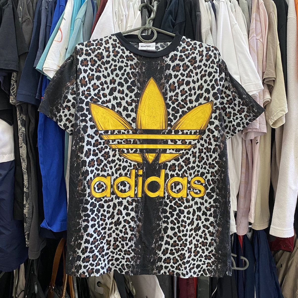 adidas jeremy scott zebra