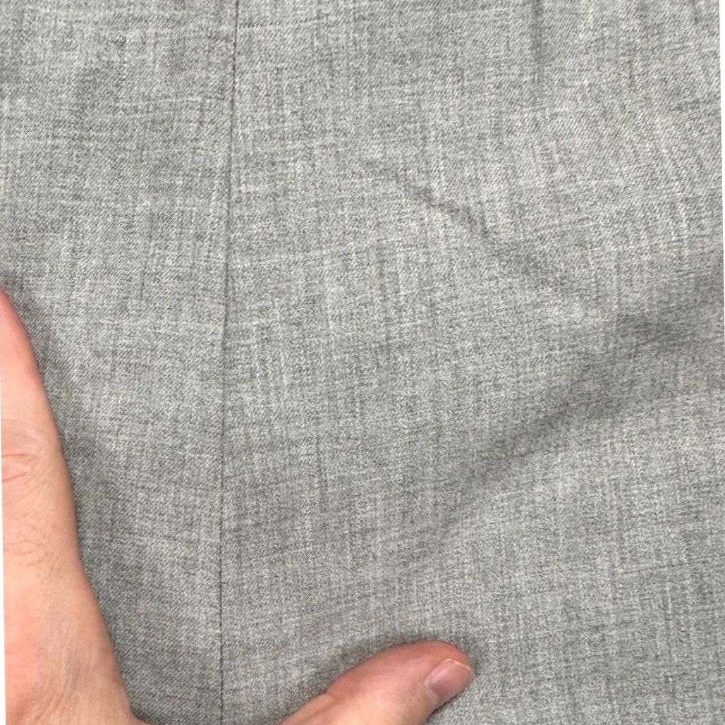 Hart Schaffner Marx Hart Schaffner Marx Shorts Mens 38 Light Grey Khakis Flat Front Casual Pockets Size US 38 / EU 54 - 7 Thumbnail
